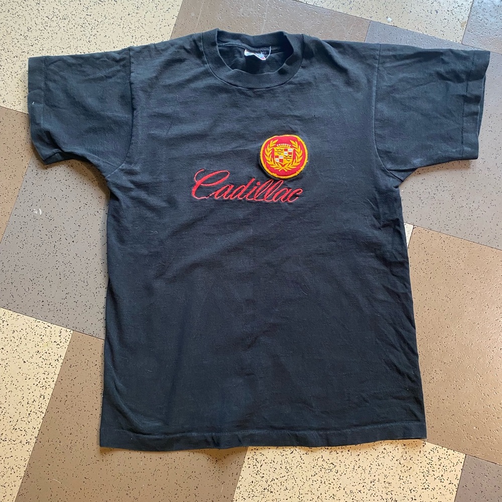 Vintage black Cadillac t shirt size men’s medium